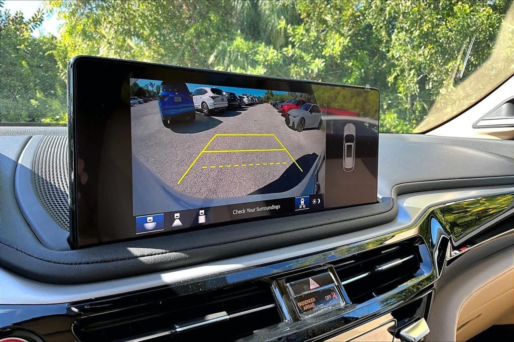 New 2026 White Acura Technology Package image 19