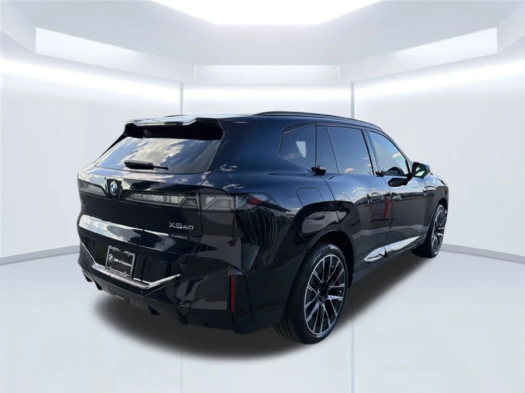 New 2027 Carbon Black Metallic BMW 40 xDrive image 6