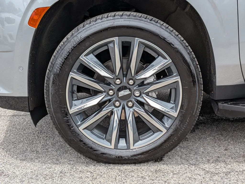 Used 2023 Silver Cadillac Sport image 38