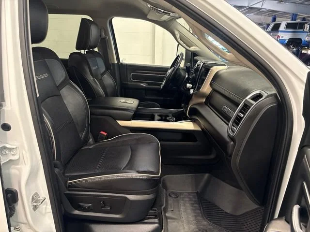 Used 2023  Ram Laramie image 57