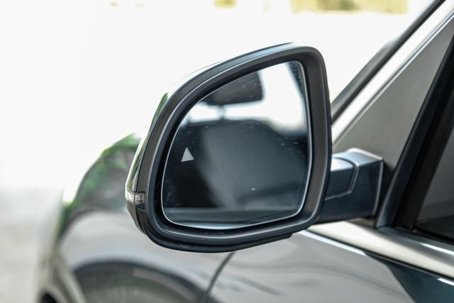Used 2023 Blue BMW xDrive40i image 45
