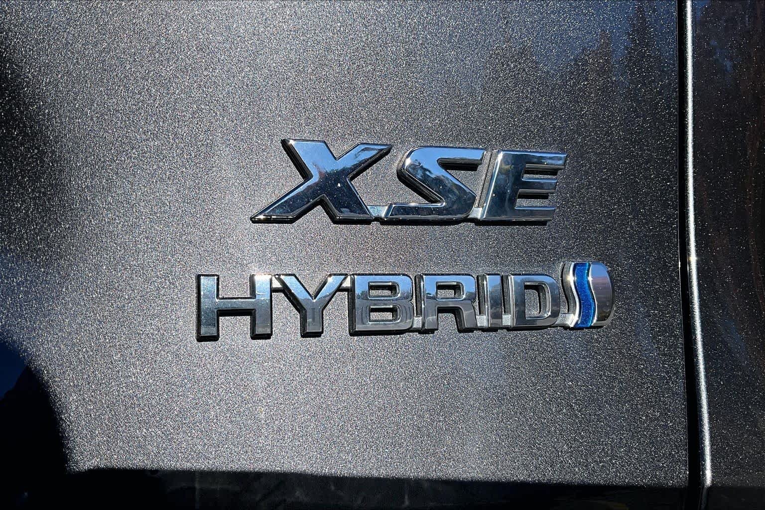 Used 2023 Magnetic Gray Metallic/Midnight Black Metallic Toyota Hybrid XSE image 18