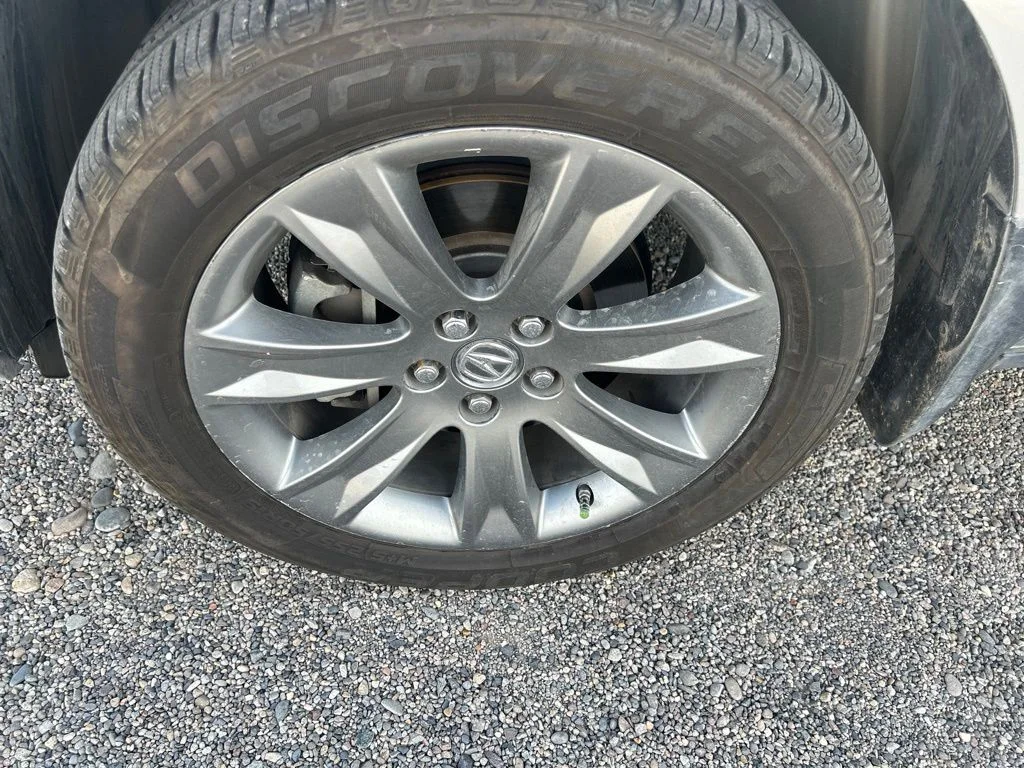 Used 2010 Palladium Metallic Acura 3.7L Advance Package image 9