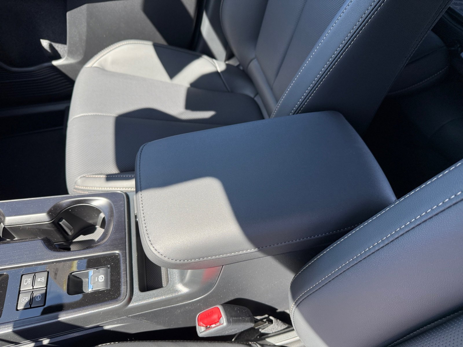 New 2026 ICE SILVER METALLIC Subaru Limited XT image 14