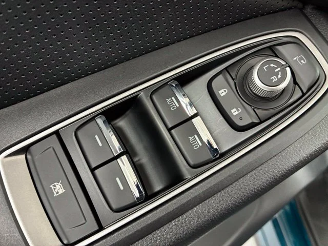 New 2027 DEEPWATER BLUE PEARL Subaru Touring 7-Passenger image 36