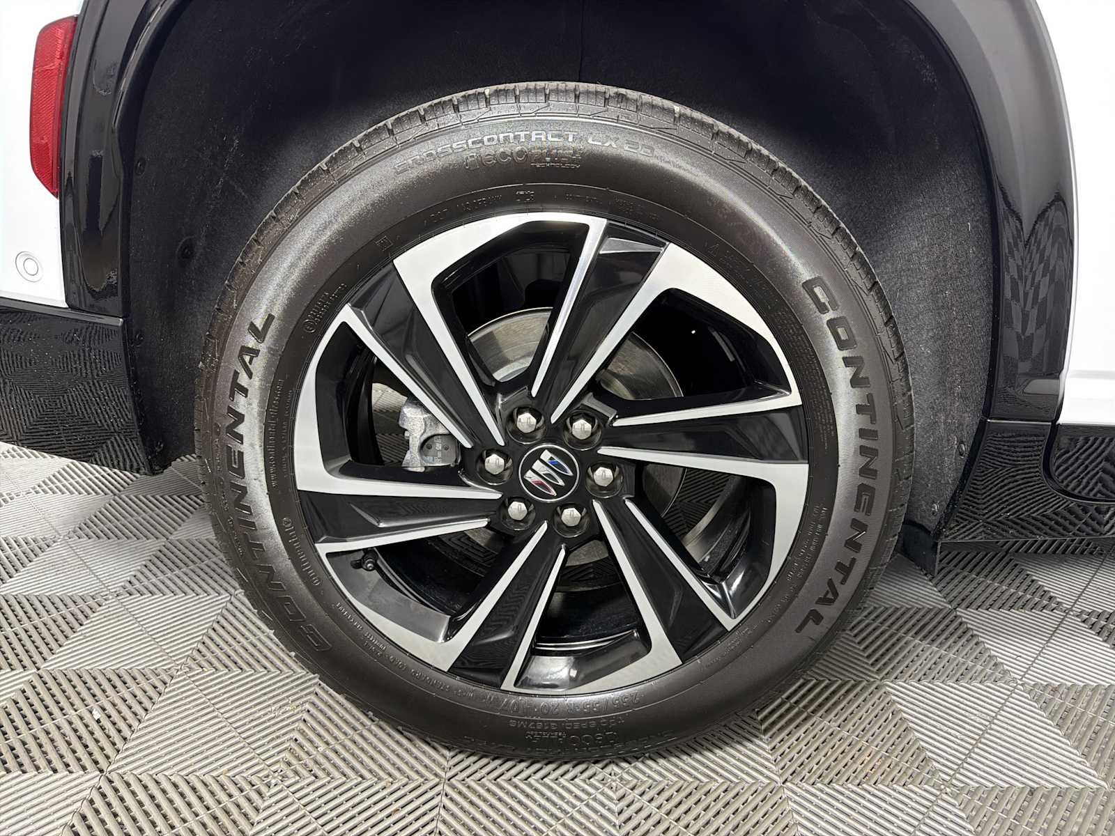 2026 Buick Enclave Sport Touring - Photo 16