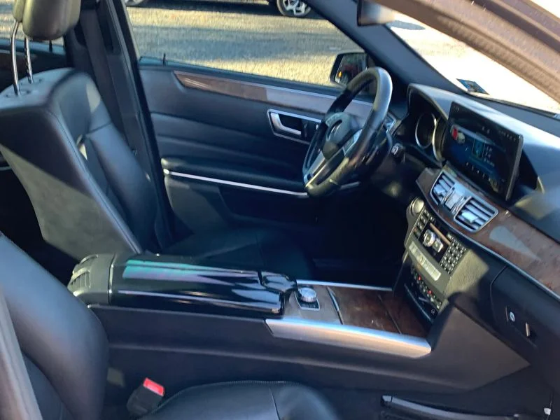 Used 2014 Gray Mercedes-Benz E 350 4MATIC® Sedan 4D image 36