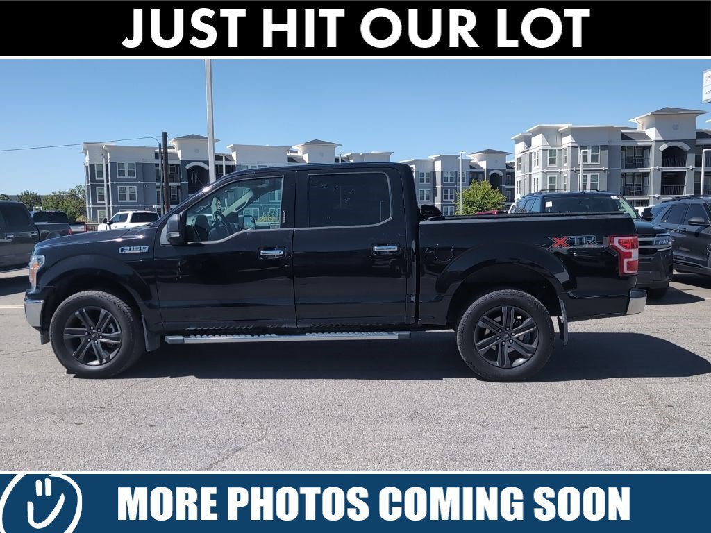 Used 2020 Agate Black Metallic Ford XLT image 8