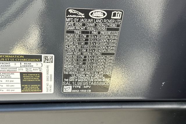 New 2026 Varesine Blue Land Rover Dynamic SE image 27