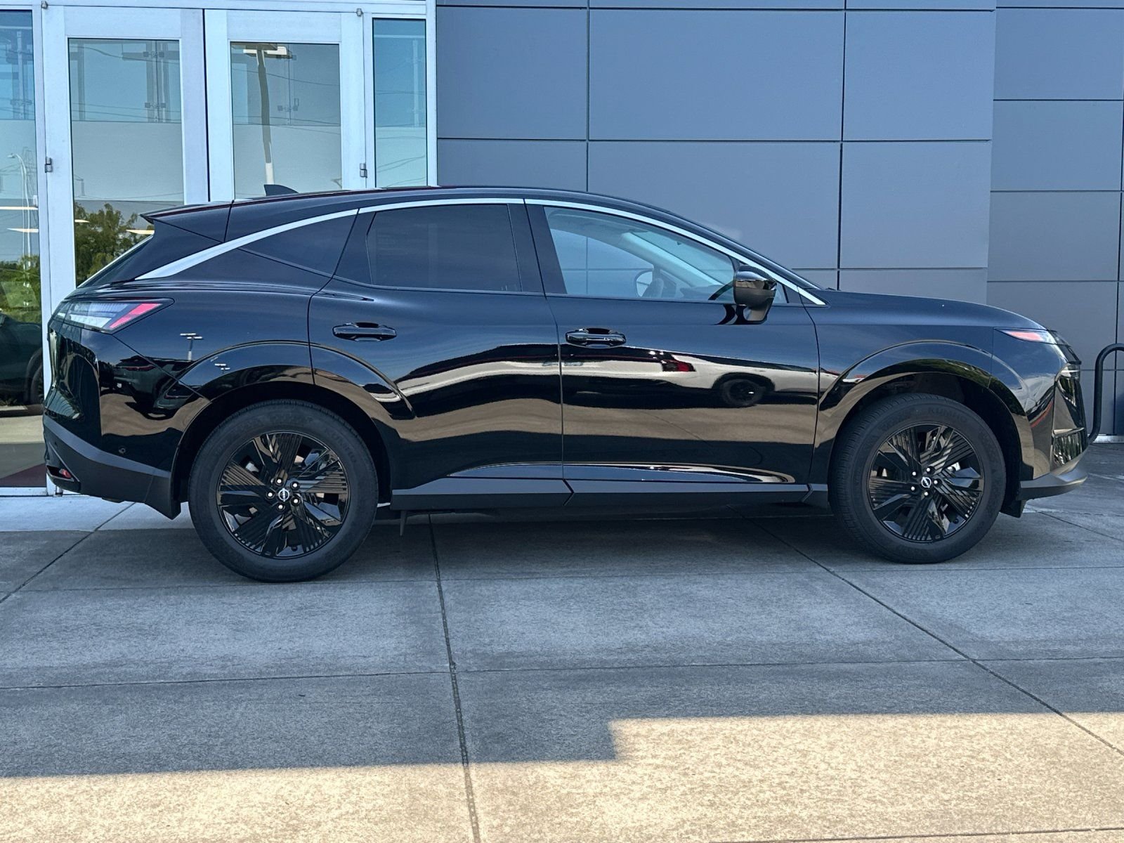 Used 2025 Super Black Nissan SV image 2