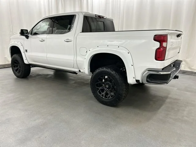2025 Chevrolet Silverado 1500 LTZ - Photo 3