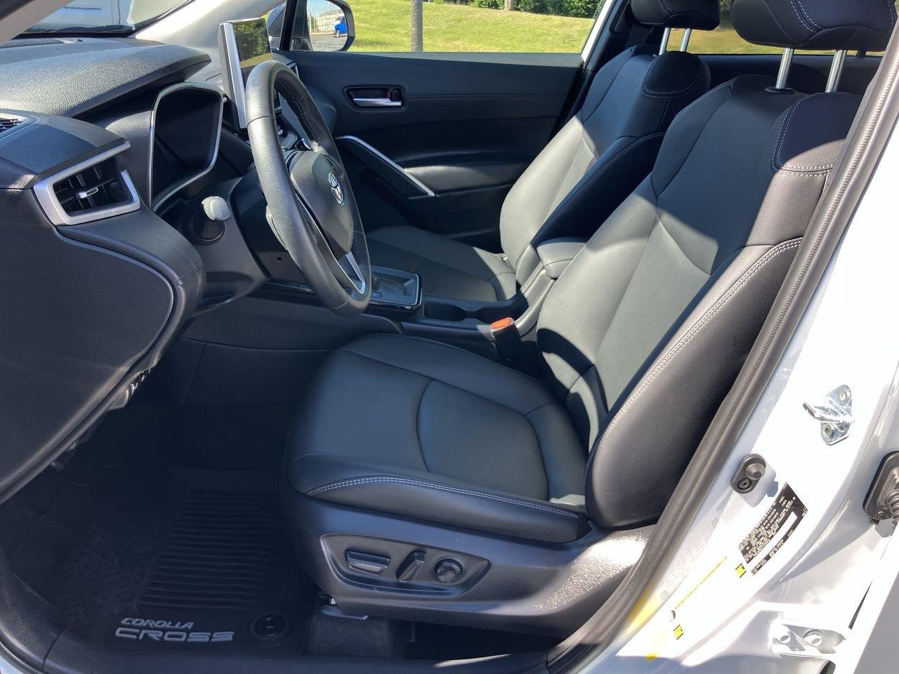 Used 2026 White (Wind Chill Pearl) Toyota XLE image 12