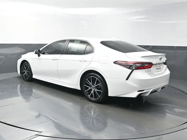 Used 2024 White Toyota SE image 5