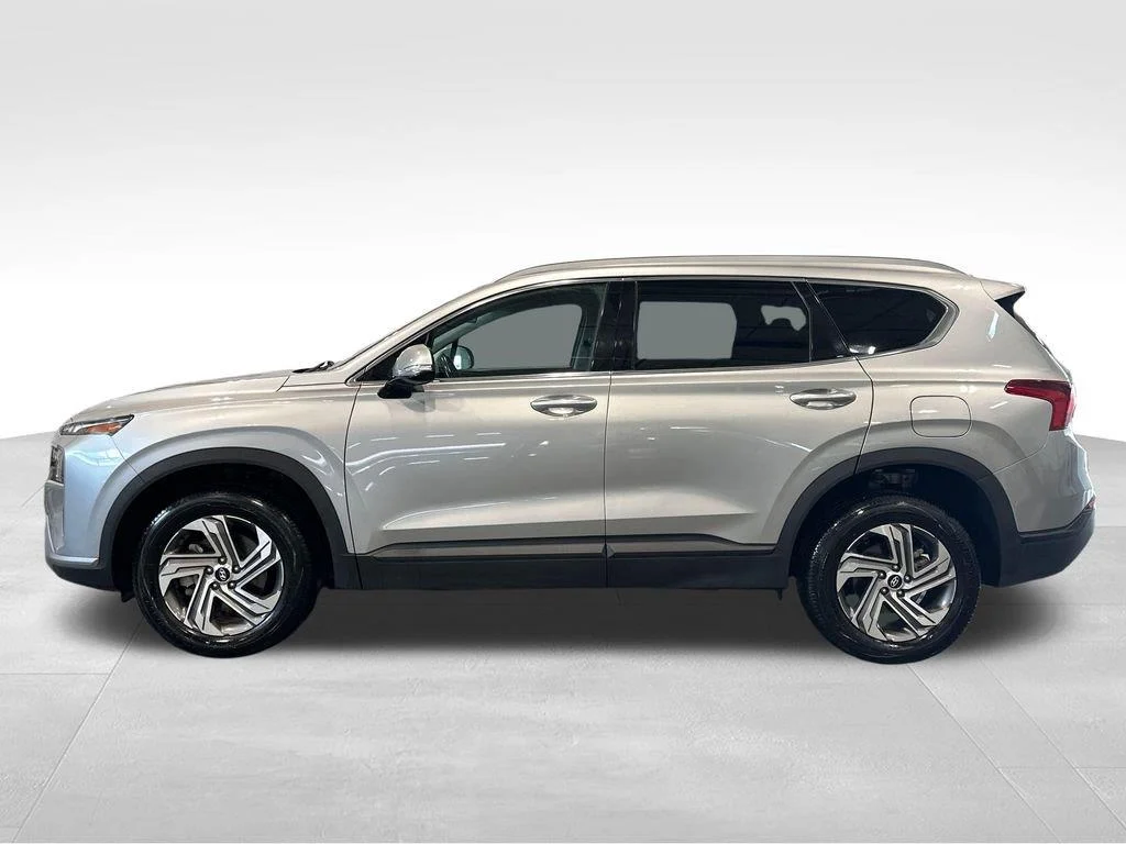 Used 2023 Shimmering Silver Hyundai SEL image 4
