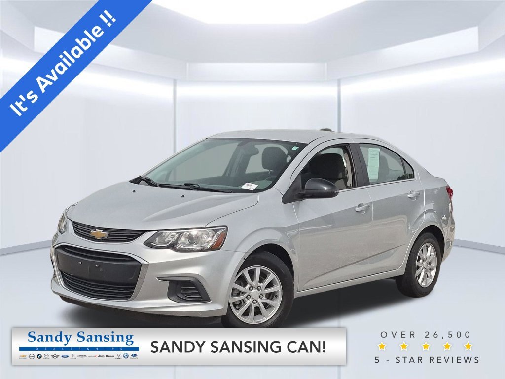 Used 2017 Silver Chevrolet LT image 1