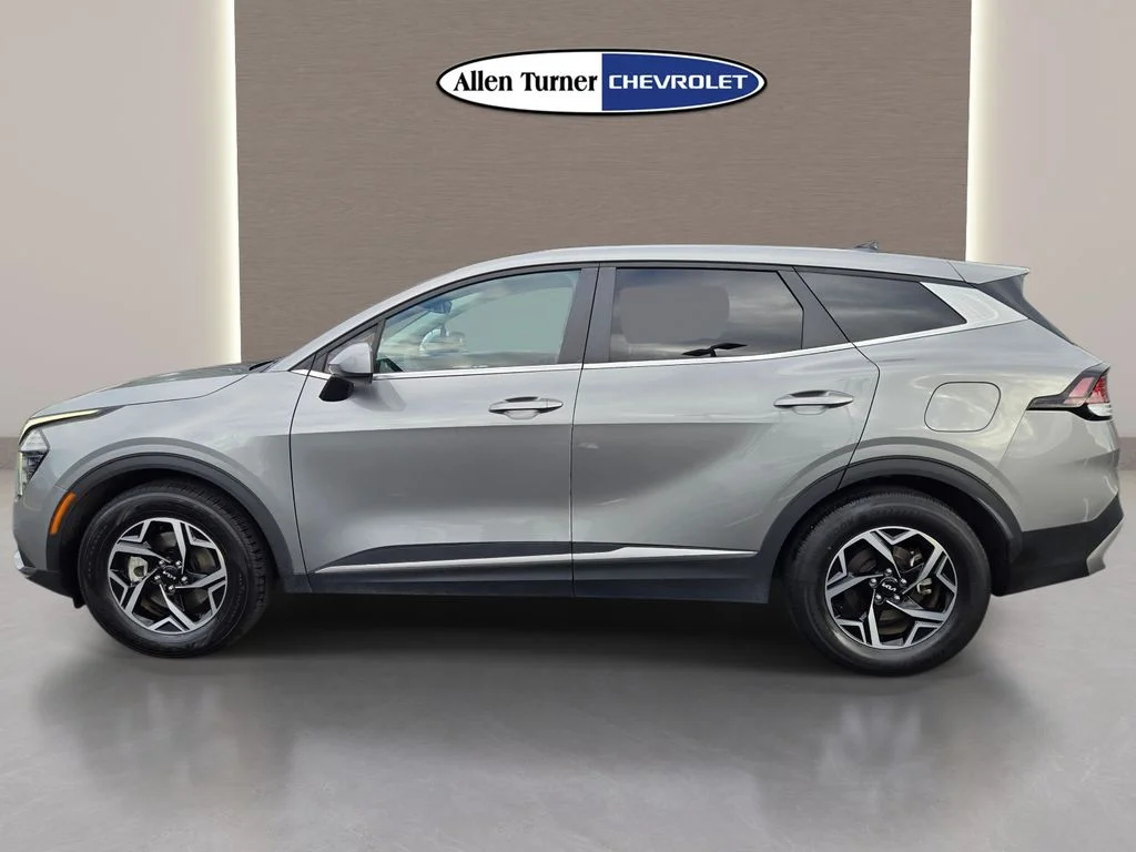 Used 2024 Gray Kia LX image 10