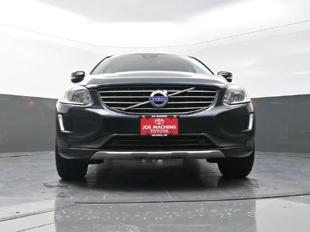 Used 2016 Blue Volvo T6 Drive-E image 32