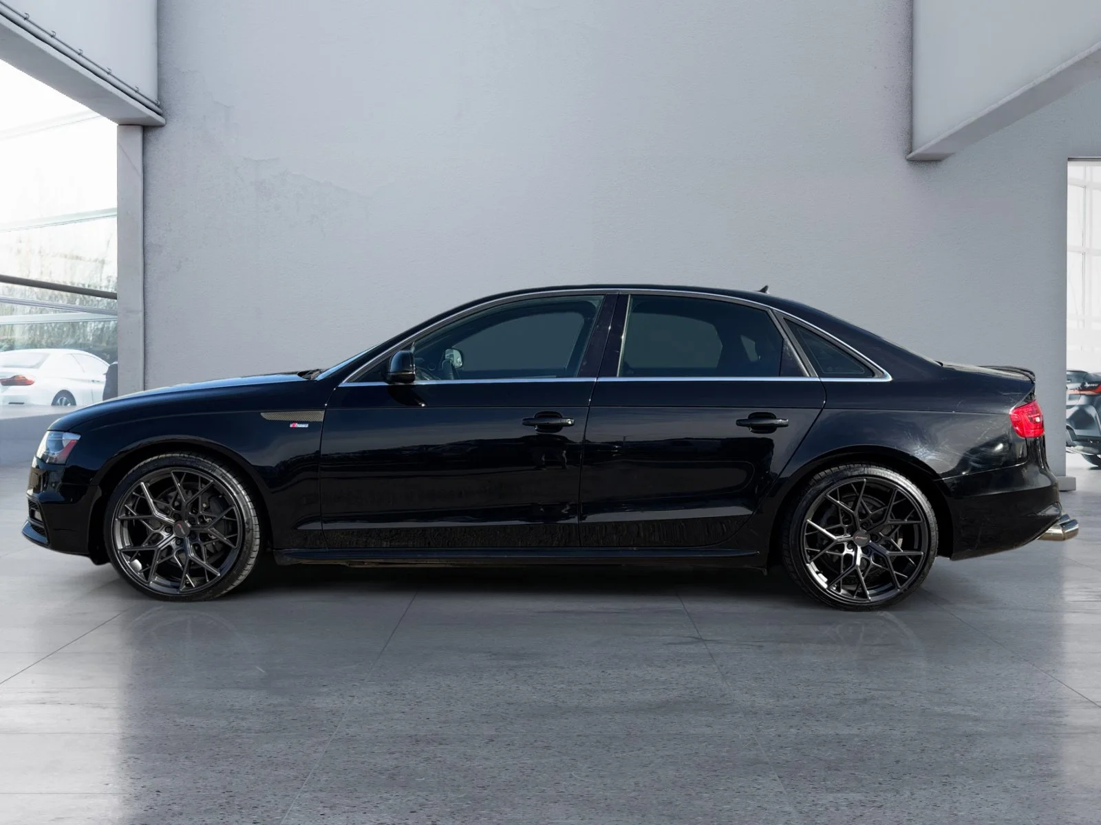 Used 2014 Black Audi Technik image 2