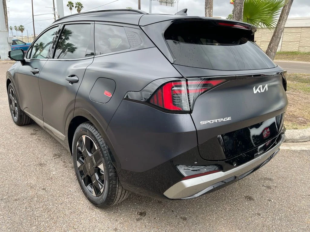 New 2026 Black Kia SX-Prestige image 5