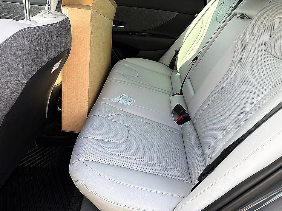 New 2026 Ecotronic Gray Hyundai Limited image 7