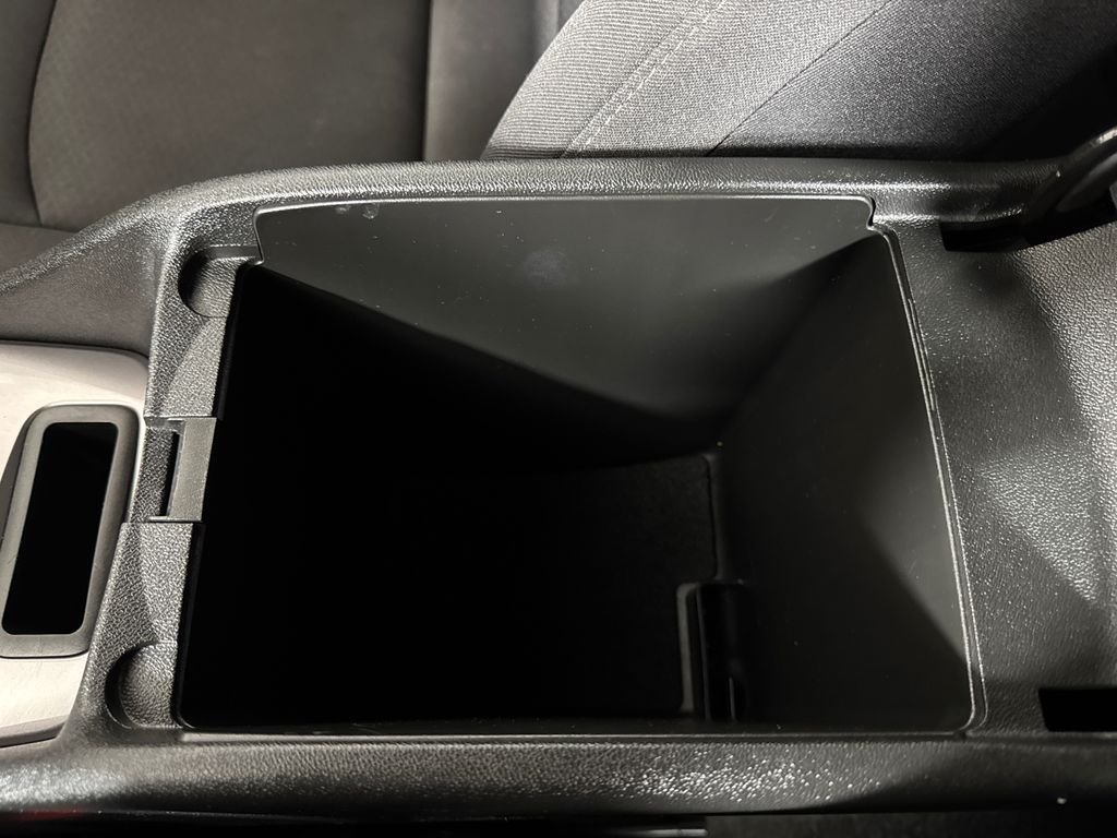 Used 2024 Gray Chevrolet LT image 26