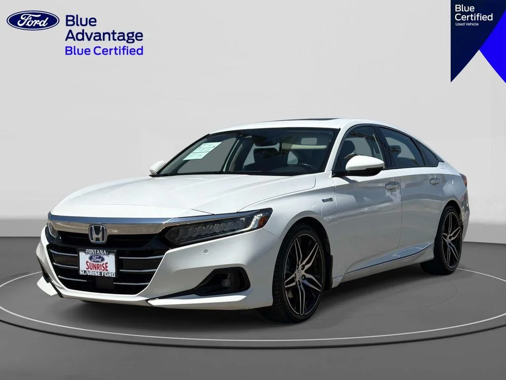 2022 Honda Accord Hybrid Touring's photo