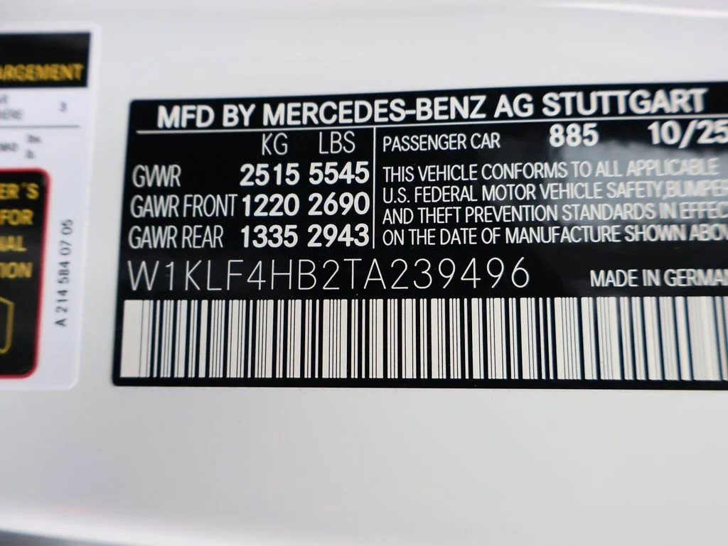 New 2026 MANUFAKTUR Moonlight White Metallic Mercedes-Benz E 350 image 84