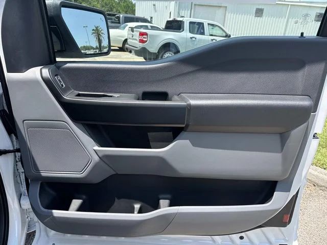 New 2026 Oxford White Ford XL image 26