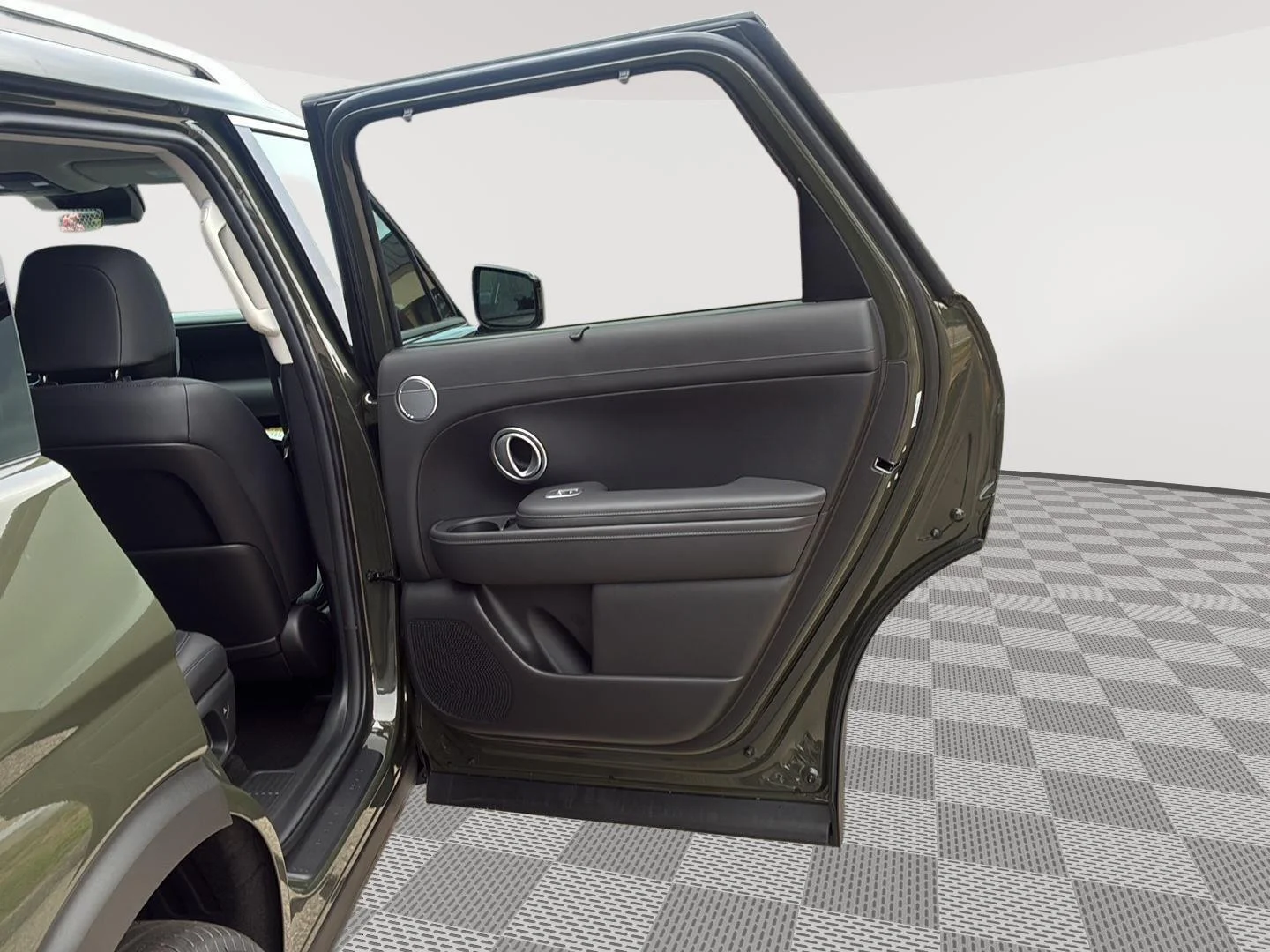 New 2027 Titan Green Pearl Hyundai SEL 7P image 17