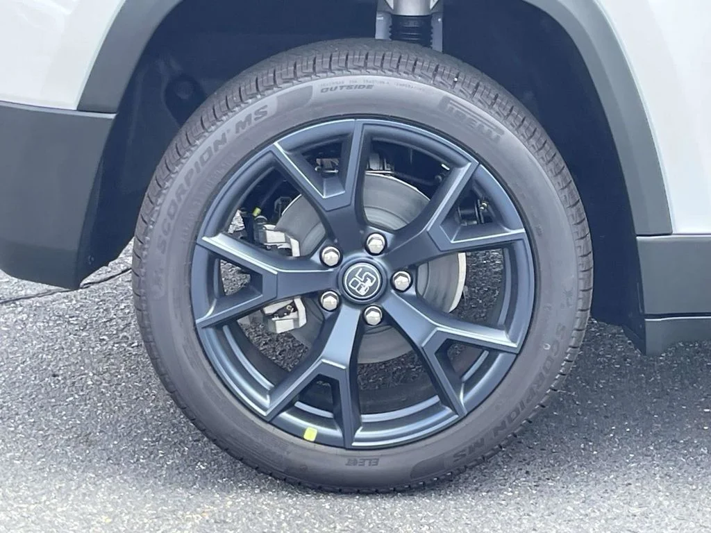 New 2026 Bright White Clearcoat Jeep Laredo image 13