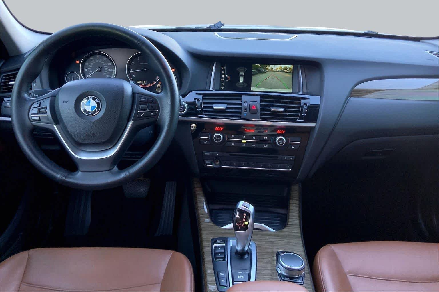 Used 2017 Alpine White BMW xDrive28i image 15