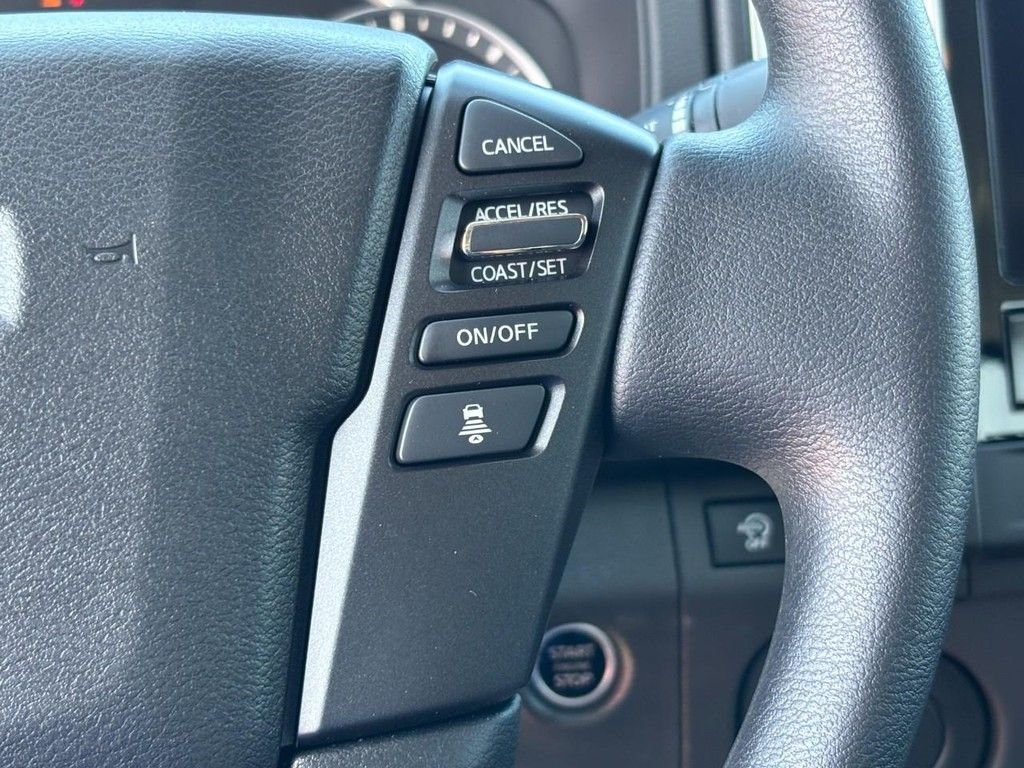 2025 Nissan Frontier SV - Photo 13