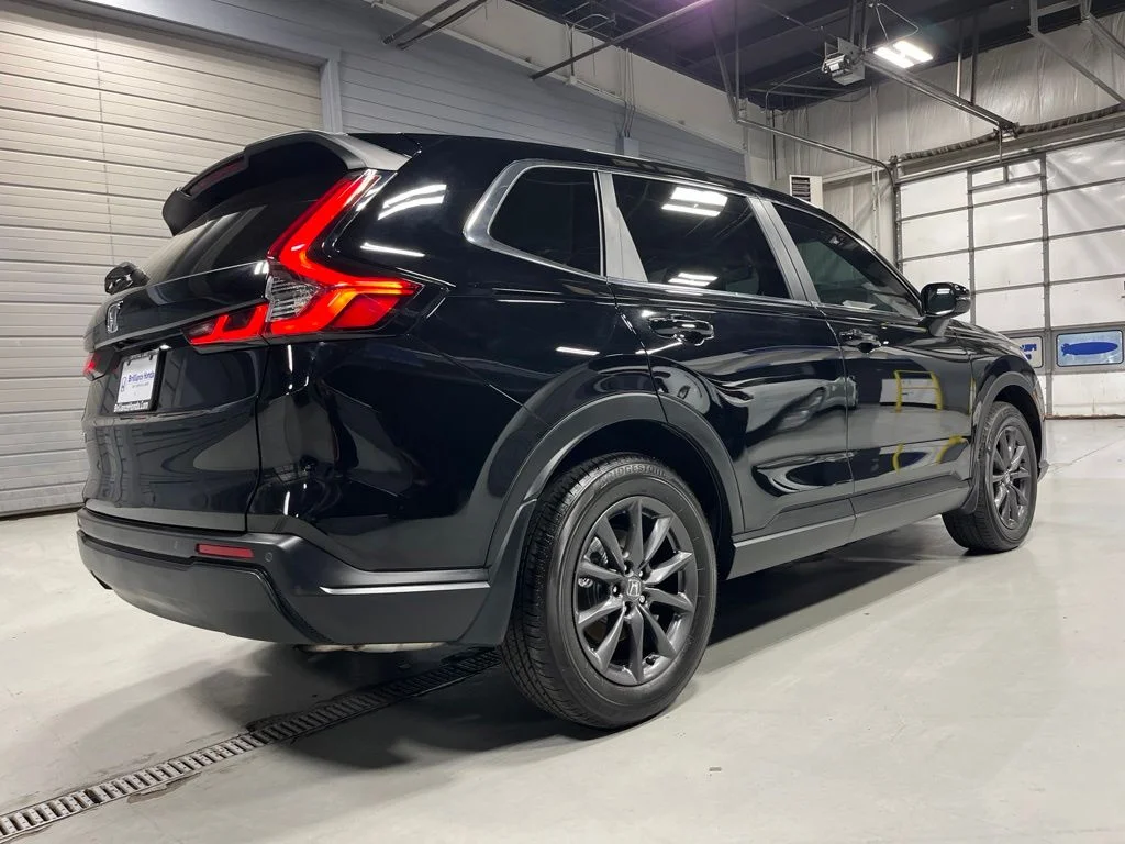 Certified Used 2026 Crystal Black Pearl Honda AWD EX-L image 7