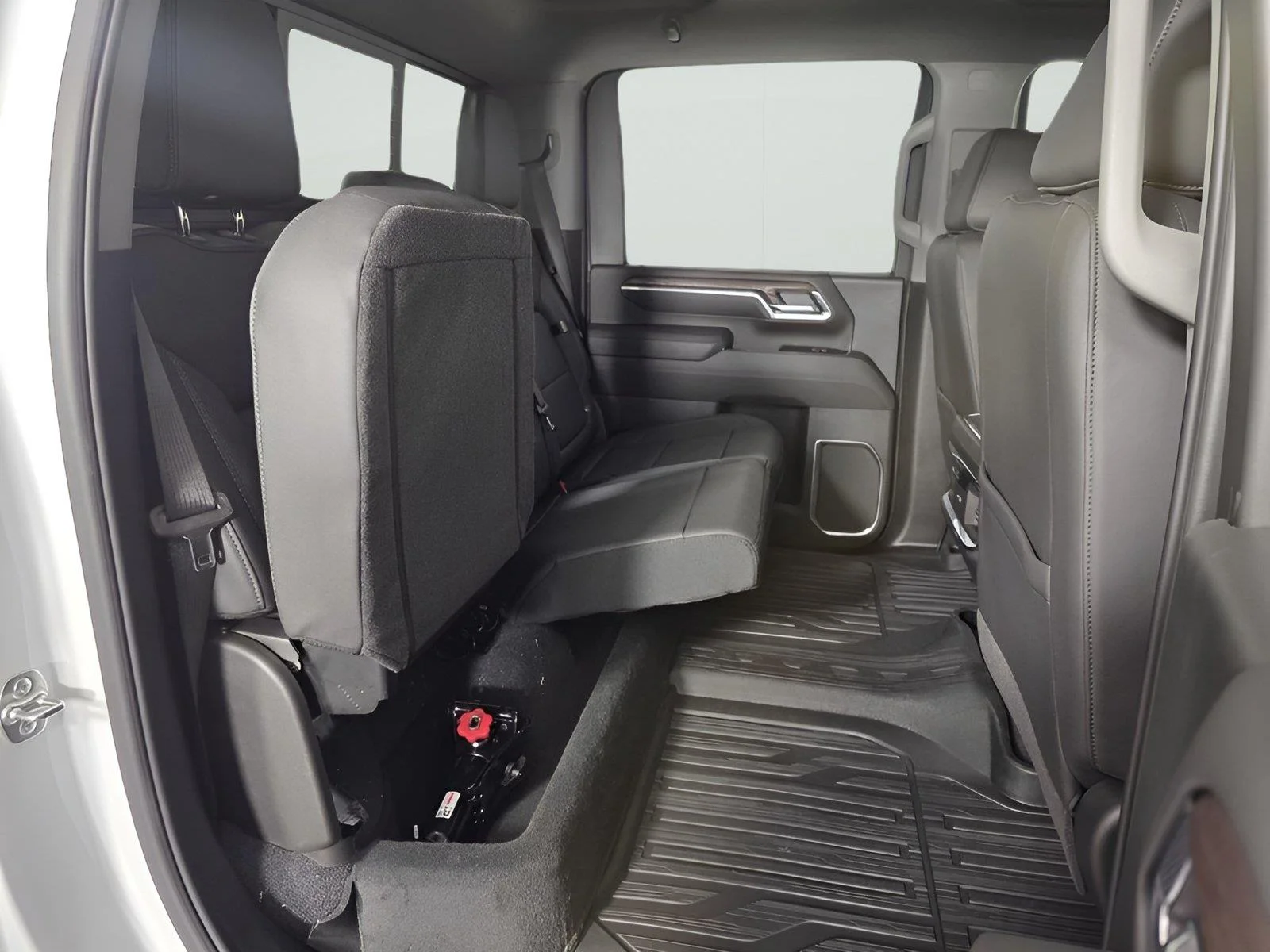 2025 GMC Sierra 2500HD SLT - Photo 26