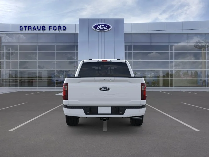 New 2026 Oxford White Ford XLT image 27