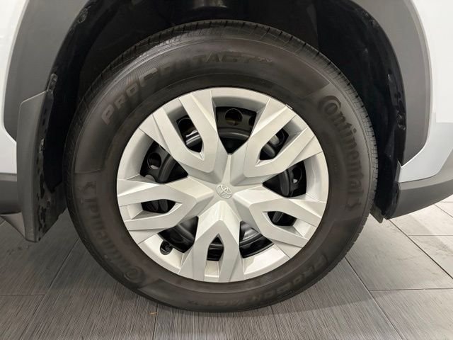 Used 2026 Silver Toyota L image 25