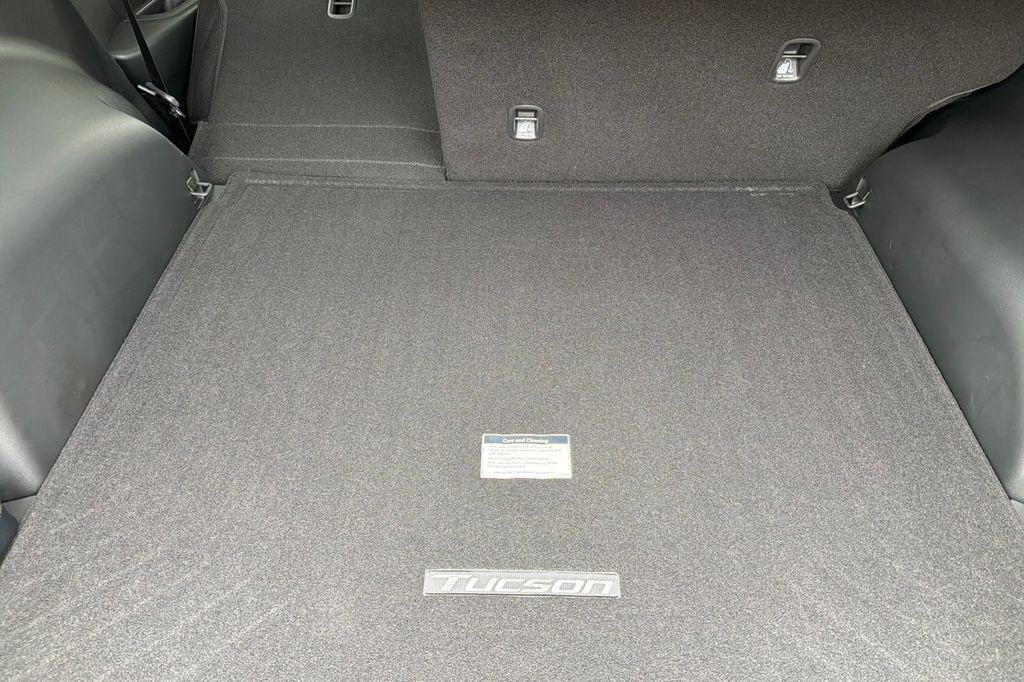 New 2026 Black Hyundai SEL AWD image 12