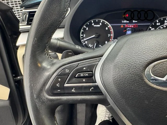 Used 2019 Black INFINITI LUXE image 21