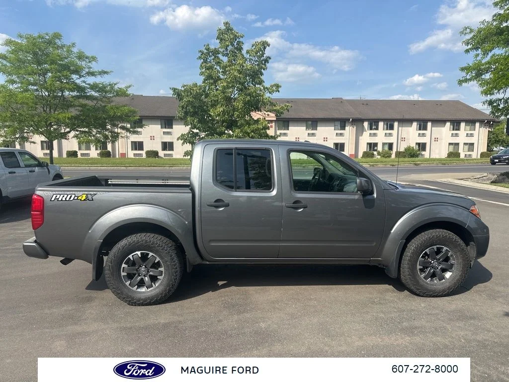 Used 2018 Gray Nissan PRO-4X image 3