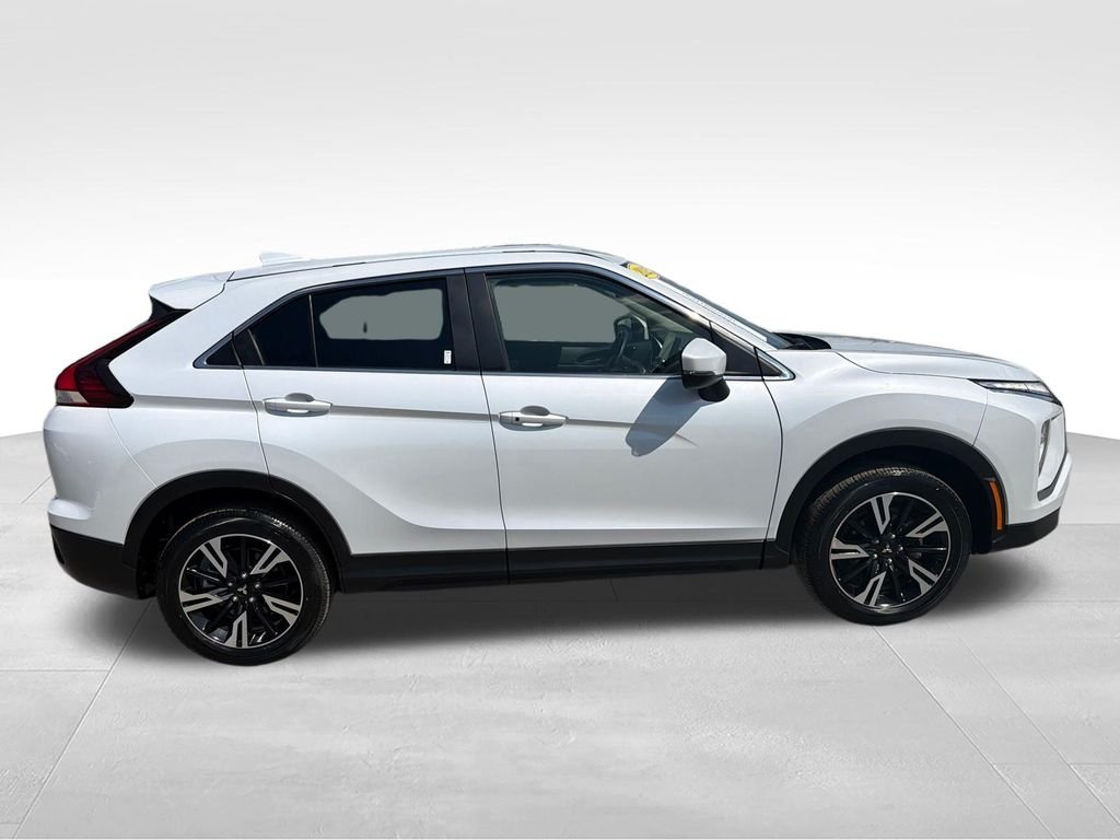 Certified Used 2025 White Mitsubishi SE image 6