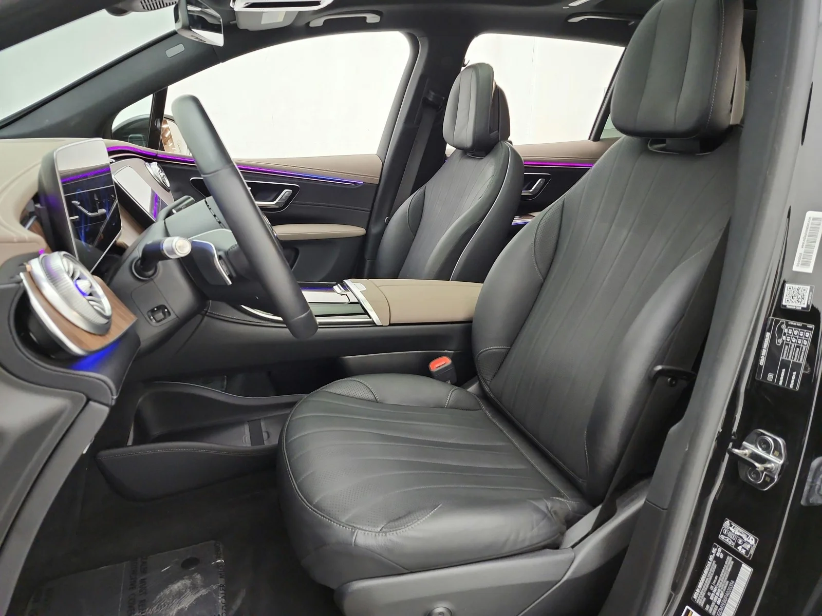 Used 2023 Obsidian Black Metallic Mercedes-Benz EQS 450 4MATIC® SUV image 13