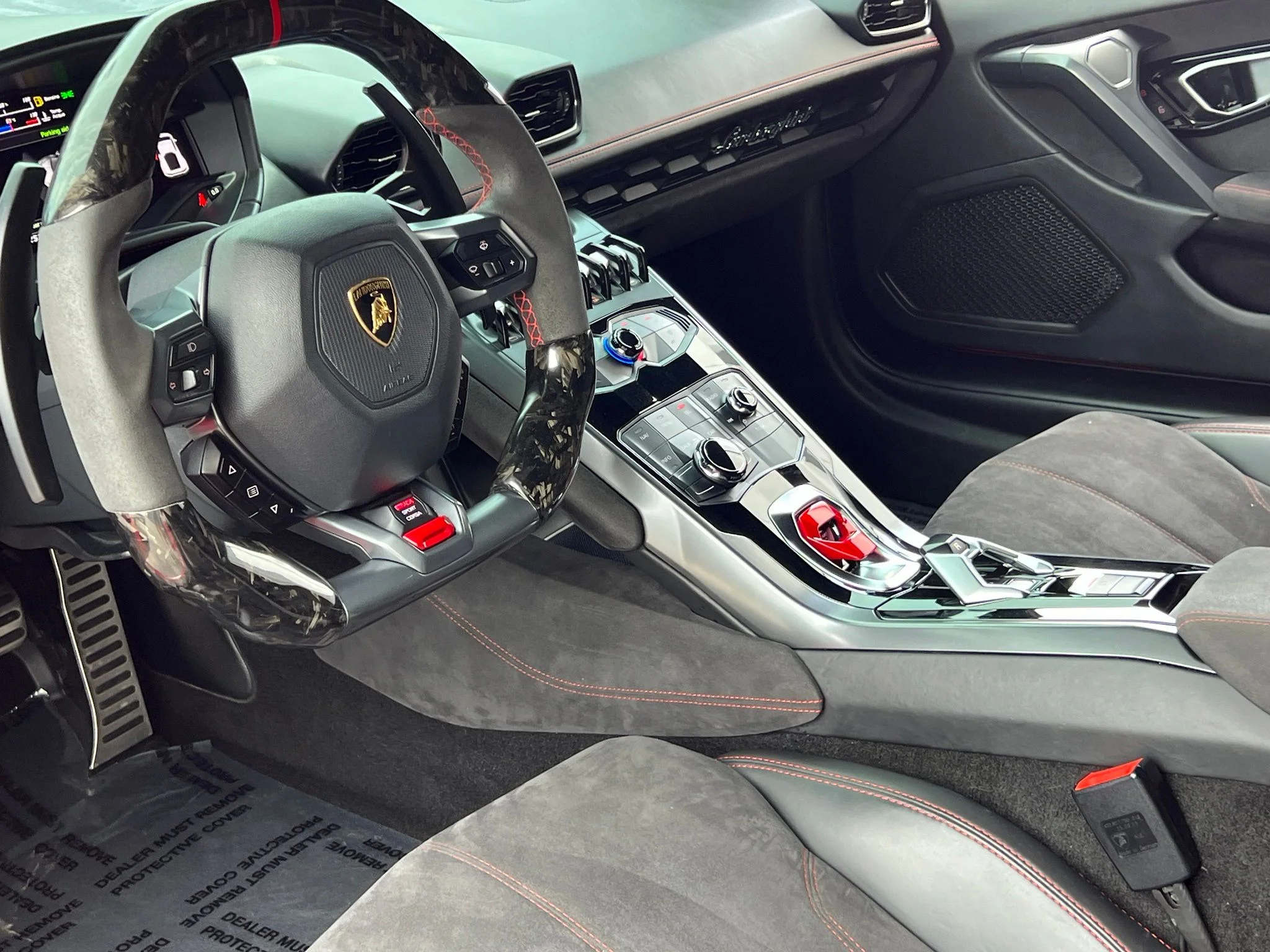 Used 2016 Red Lamborghini LP580-2 image 2