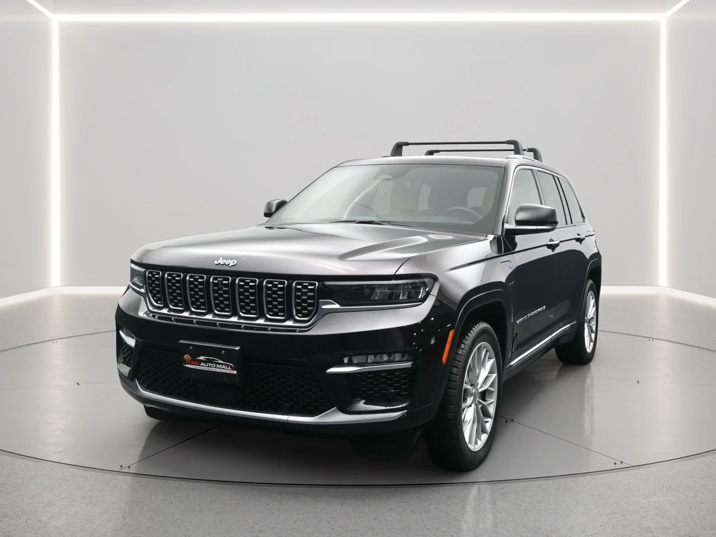 Used 2022 Ember Pearlcoat Jeep Summit image 18