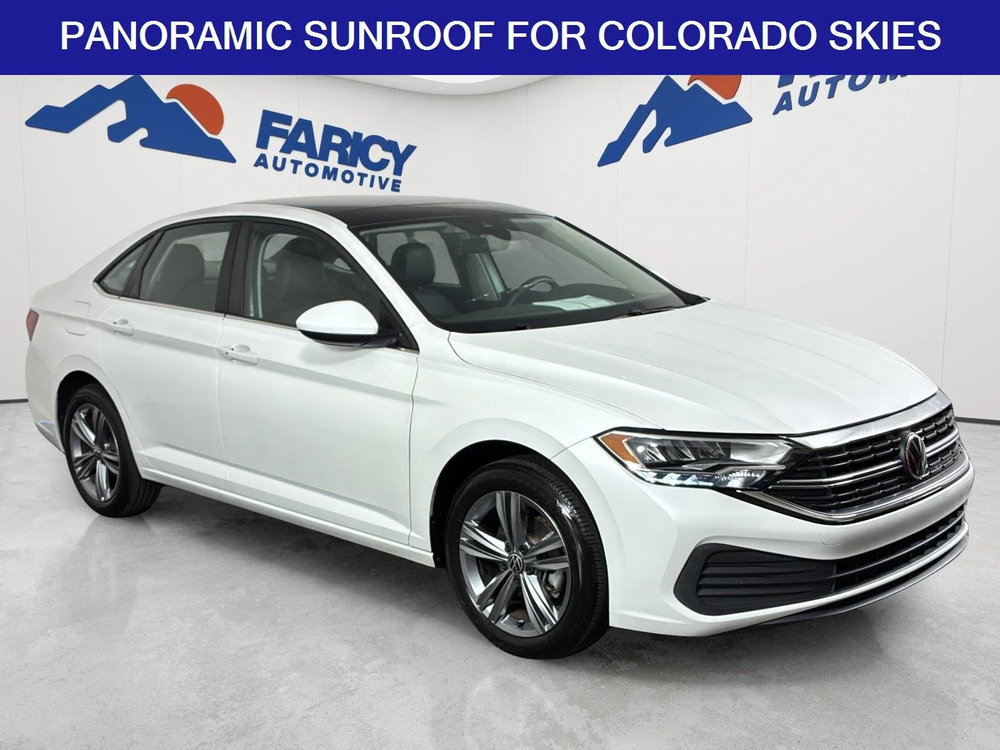 Used 2024 Opal White Pearl Volkswagen SE image 2