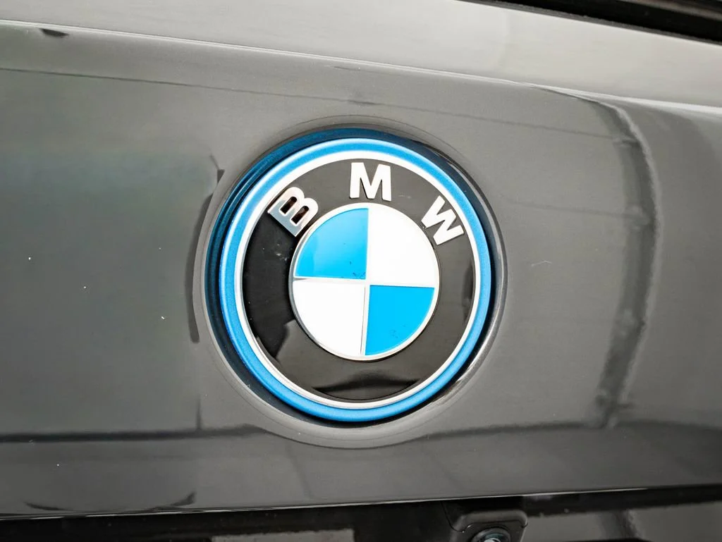 New 2026 Gray Metallic BMW xDrive50e image 17