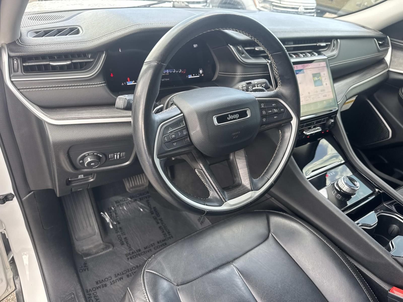 Used 2022 White Jeep Limited image 19