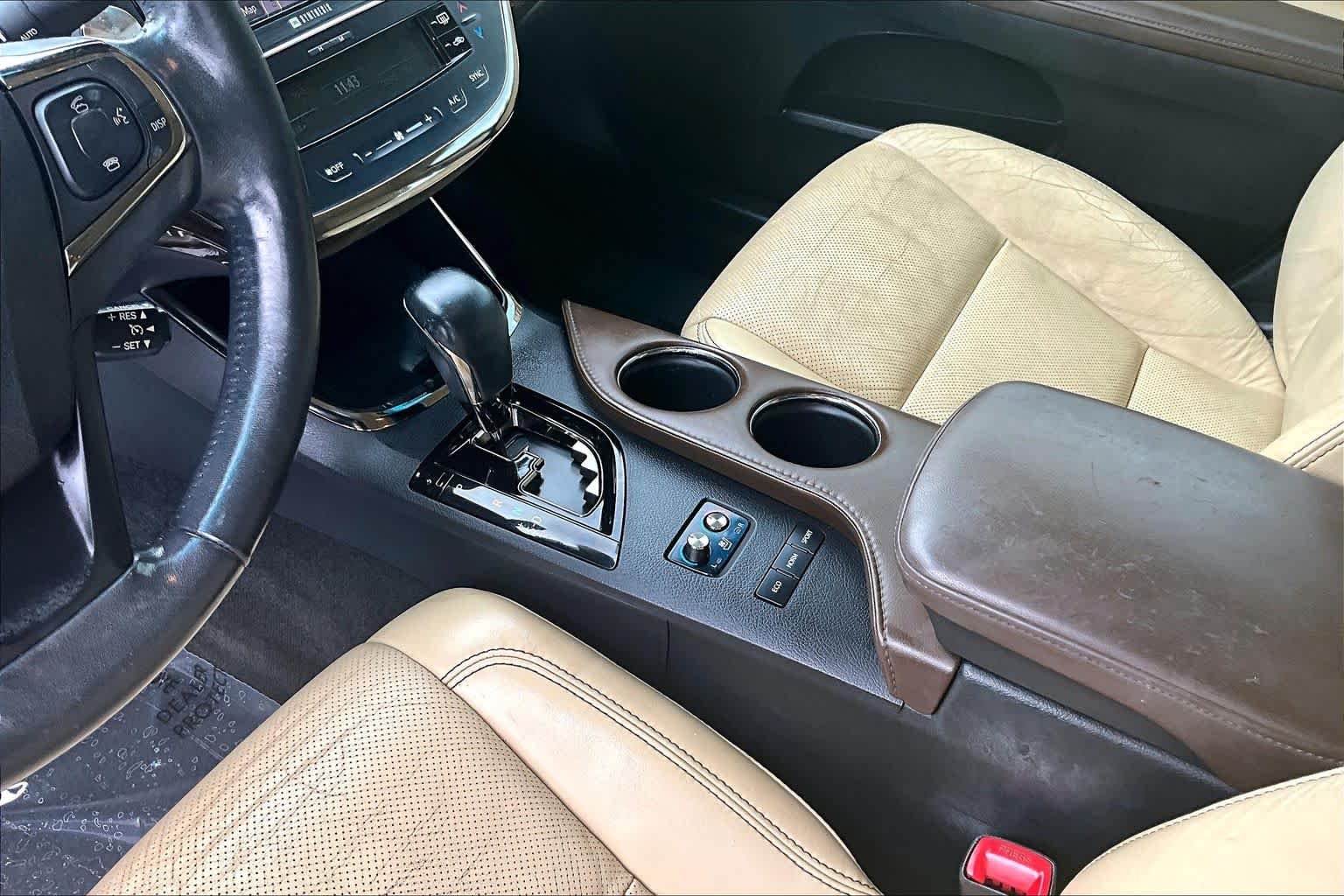 Used 2013 Blizzard Pearl Toyota Limited image 16