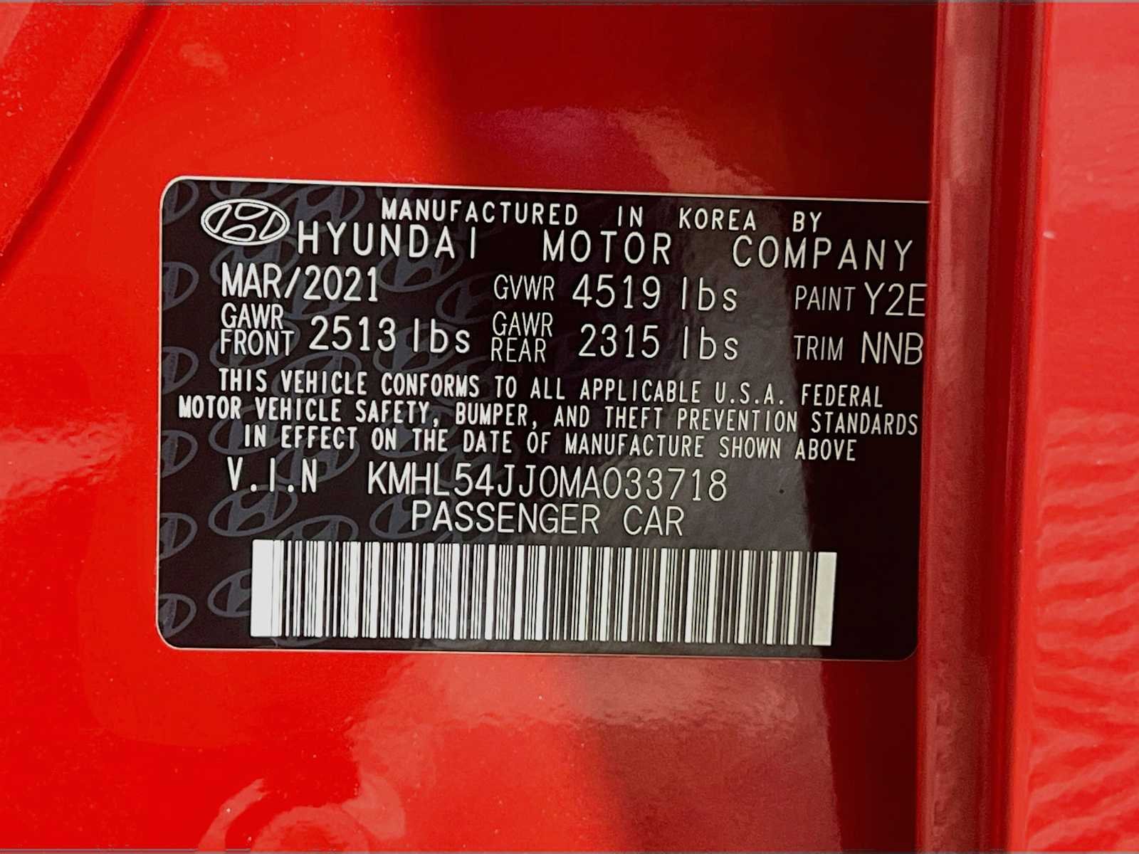 Used 2021 Calypso Red Hyundai Limited image 33