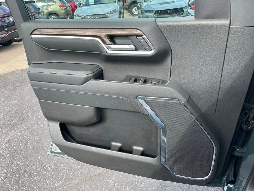 Used 2025 Cypress Chevrolet LT image 51