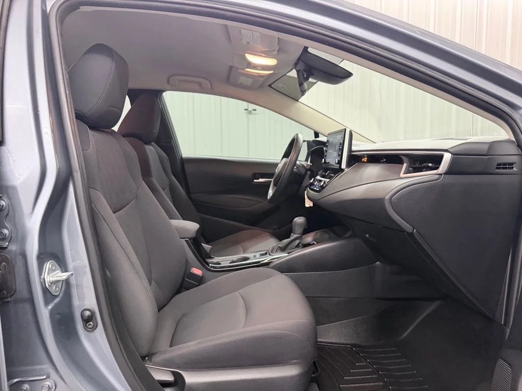 Used 2021 Gray Toyota LE image 34